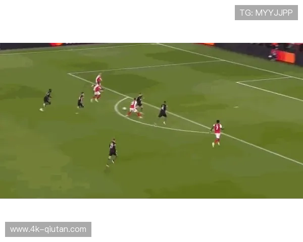 “拜仁小将卡尔连续两场表现低迷，成长遇瓶颈”